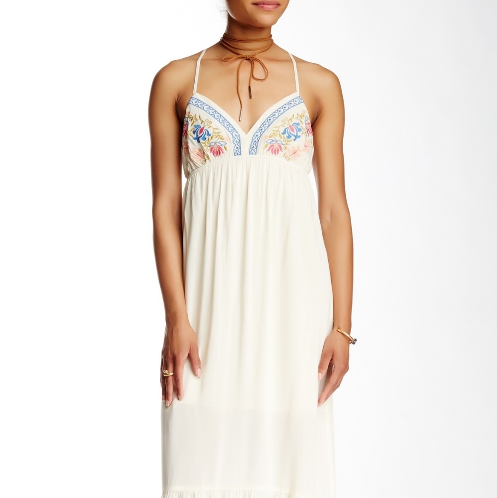 *NWOT* Flying Tomato Embroidered Maxi Dress